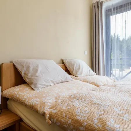 Nela By Mountain Ways Loucna pod Klinovcem