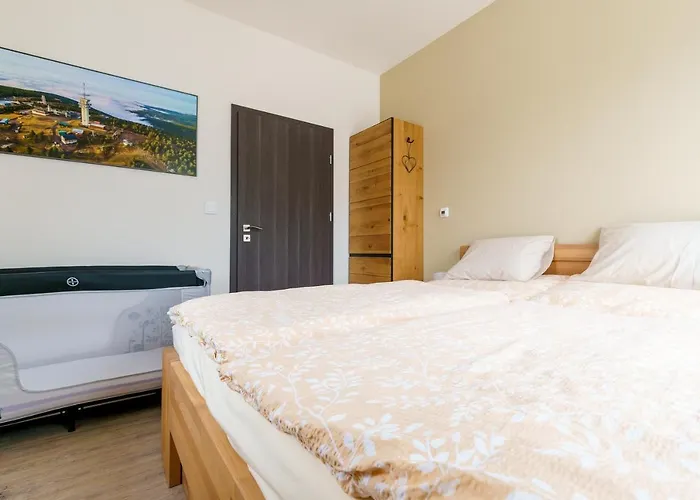 Nela By Mountain Ways Διαμέρισμα Loučná pod Klínovcem