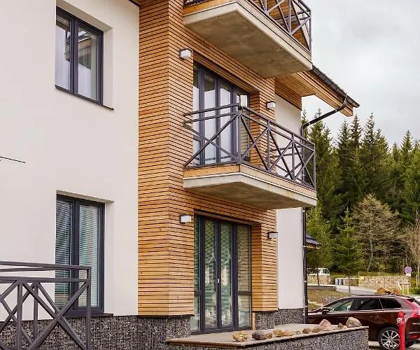 Nela By Mountain Ways *